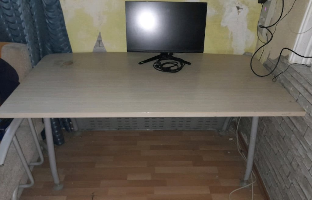 Ofis Çalışma Bilgisiyar Masası - 2