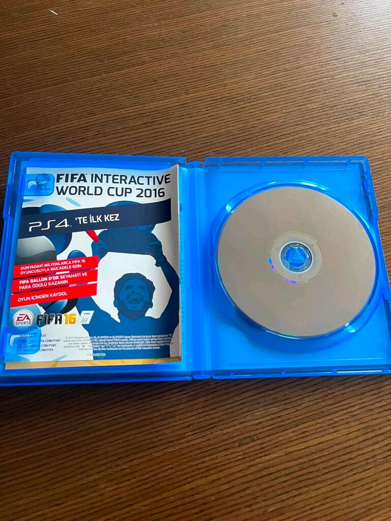 PS 4 oyunları ve 1 PC oyunu - 3