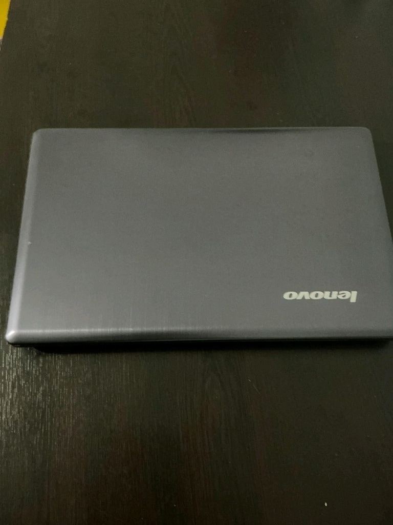 Eski Tip Laptop Lenovo -Temiz kullanılmış - 2