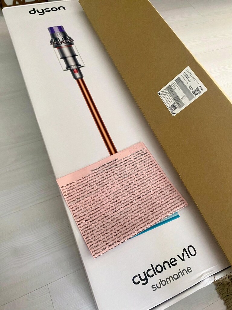 Dyson V10 Submarine Islak Kuru Sıfır Kapalı Kutu Faturalı - 3