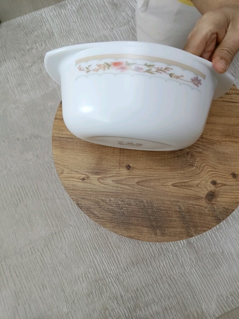 Tabak, Kaşe ve Porselen Tencere - 16