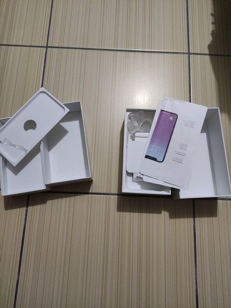 Iphone xr ve iphone 6 kutusu - 2