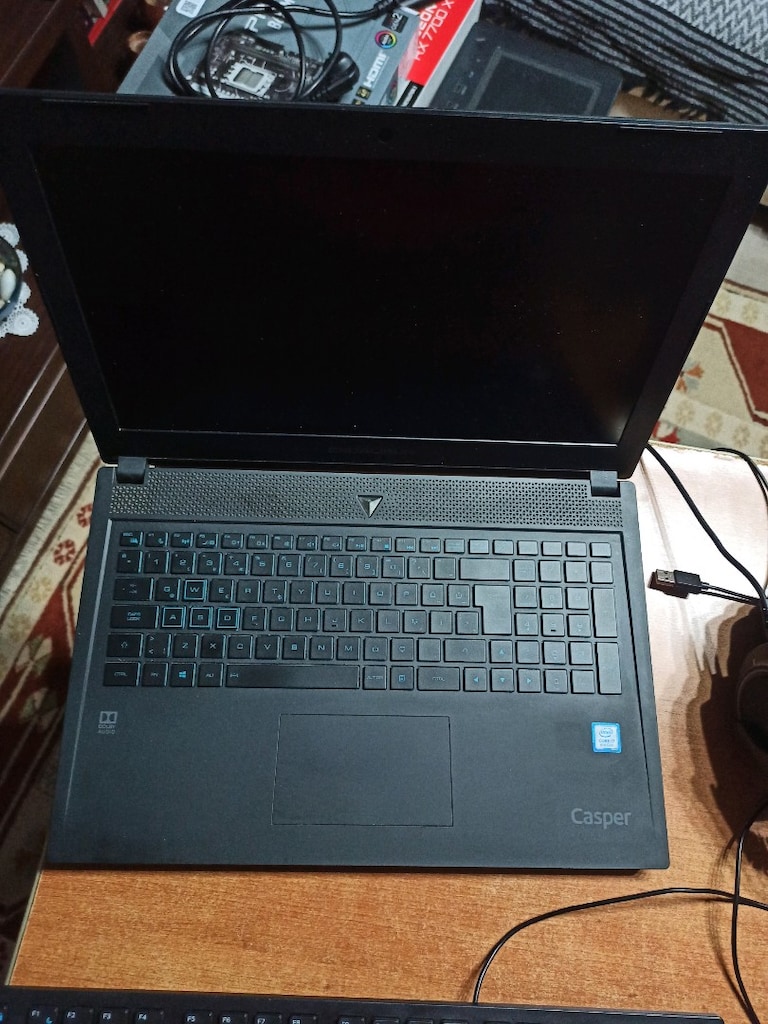 Casper Excalibur / i7 CPU & GTX1050 - 6