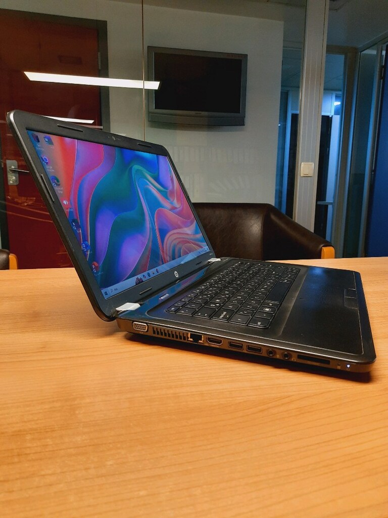 Laptop HP i3 İşlemcili 12GB Ramli Ssdli Pili Yeni - 2
