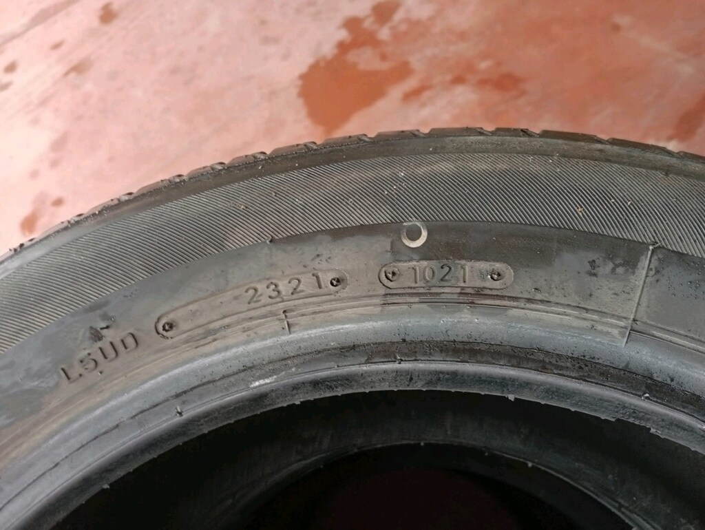 4 adet çıkma lastikler 215 55r16 sıfır gibi lastikler - 5