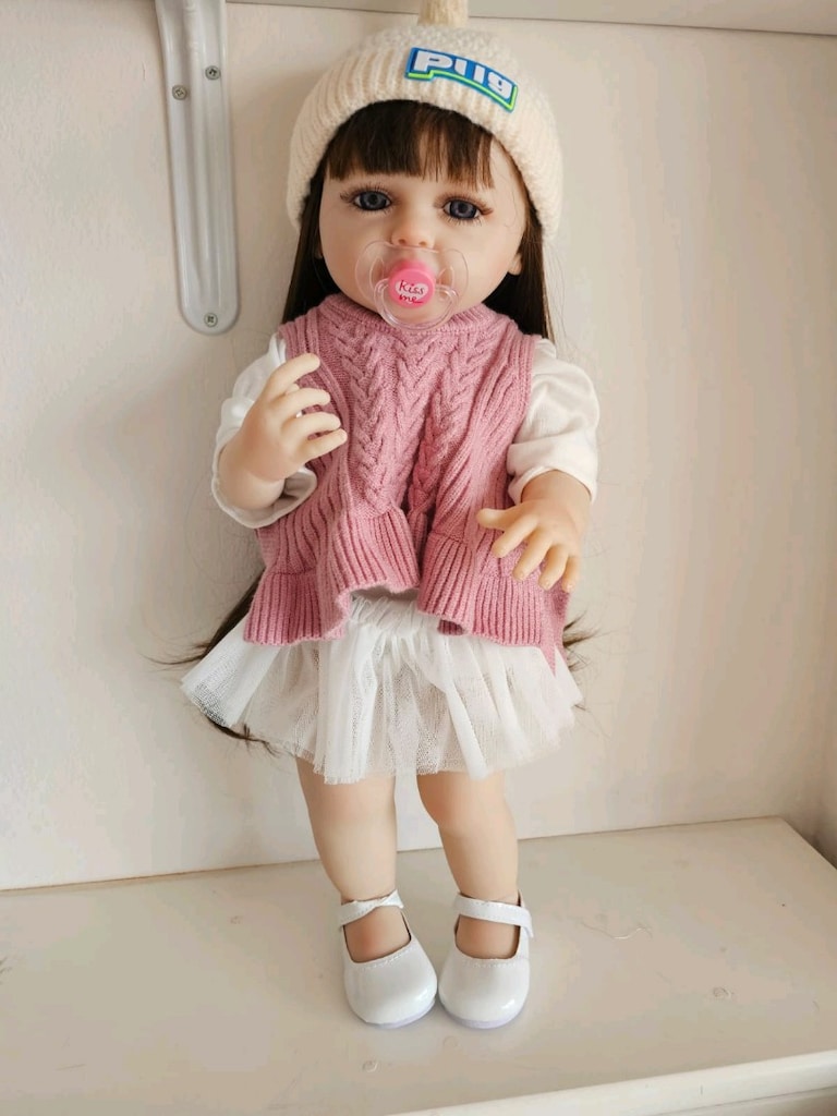 KONUŞAN OYUNCAK BEBEK