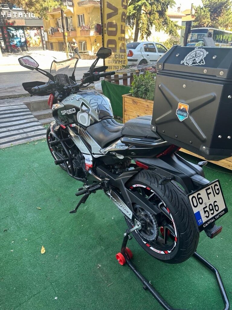 2025 MODEL BAJAJ DOMINAR 400 GARANTİLİ FULL AKSESUARLI - 2