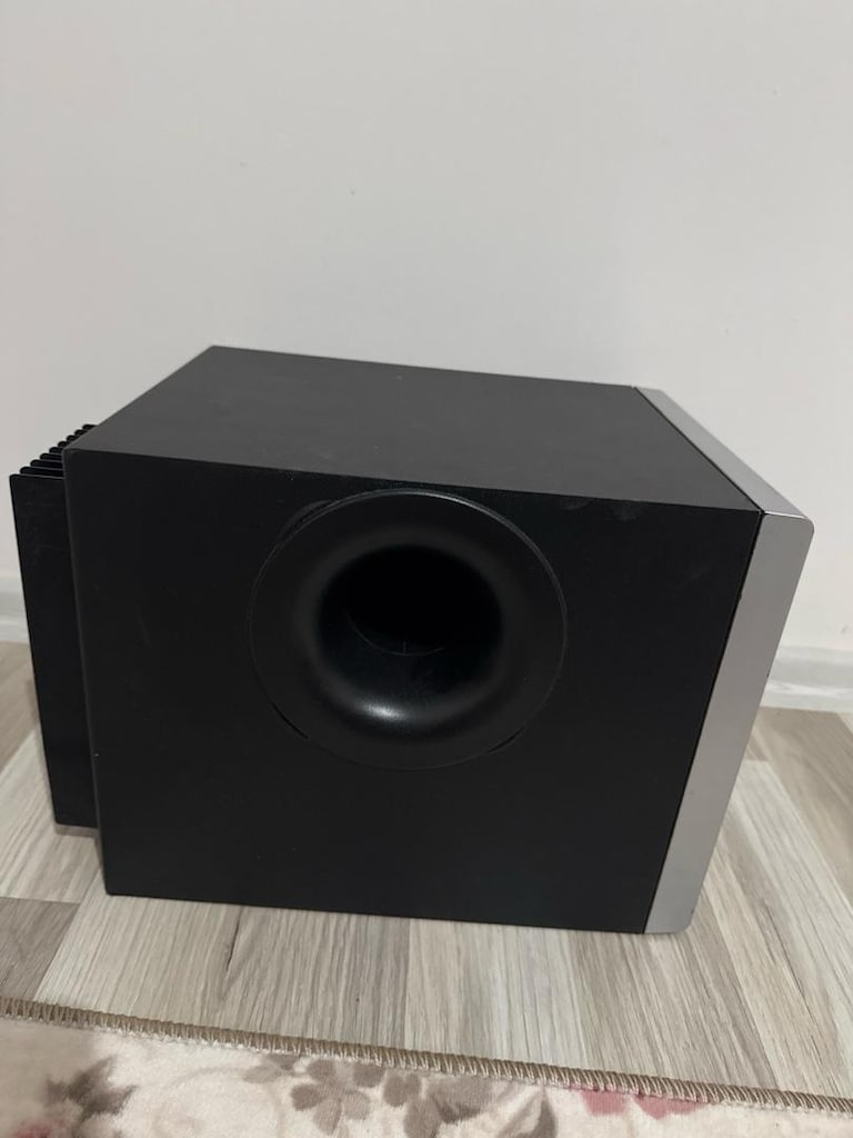 Logitech z2300 - 3