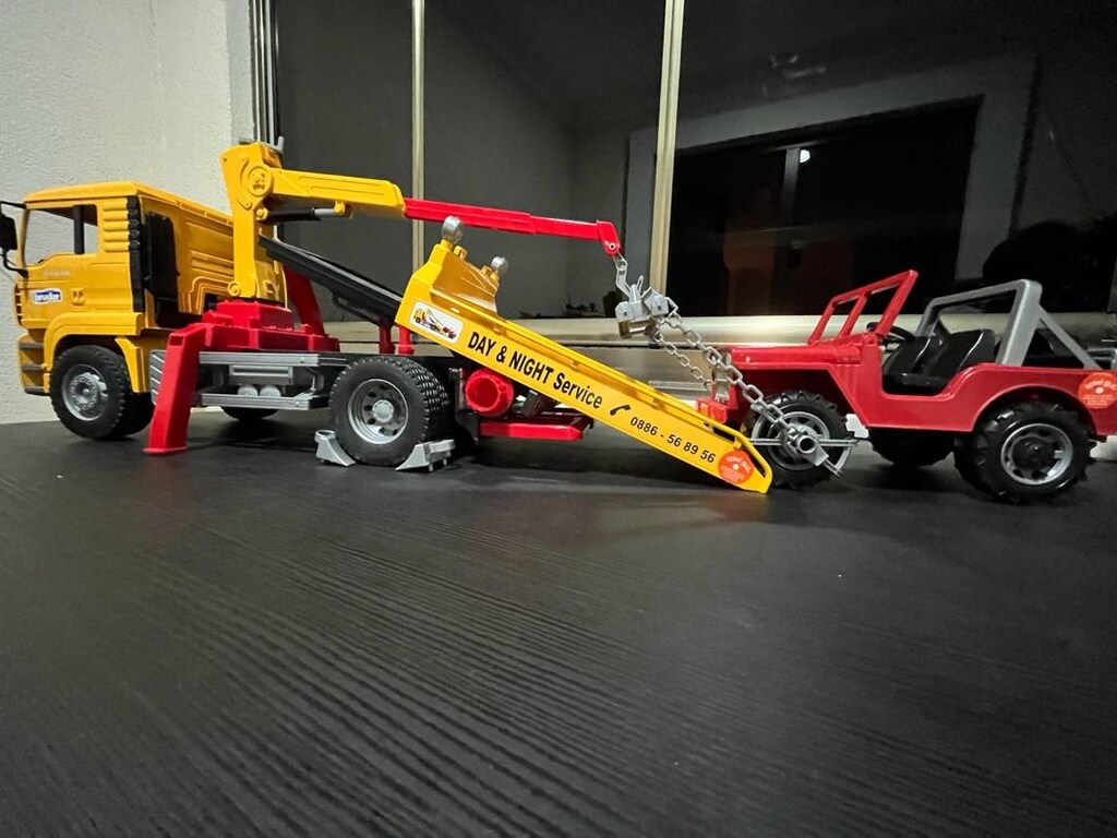 bruder MAN-JEEP çekici - 2