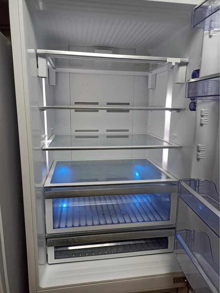 Sıfırdan Farksız 540 Litre Geniş Hacimli Beko Buzdolabı! - 11