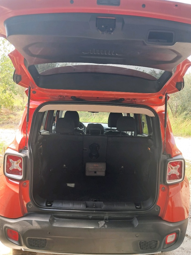 Jeep Renegate - 5