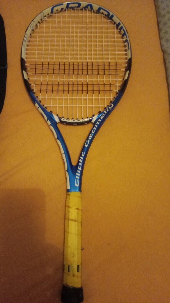 Babolat marka çocuk tenis raketi ve klıfı - 3