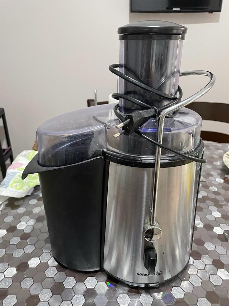 Korkmaz katı meyve sıkacağı