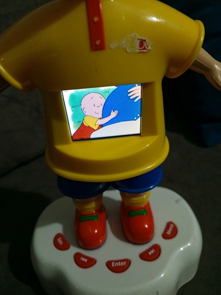 Caillou çizgi film oyuncağı - 4
