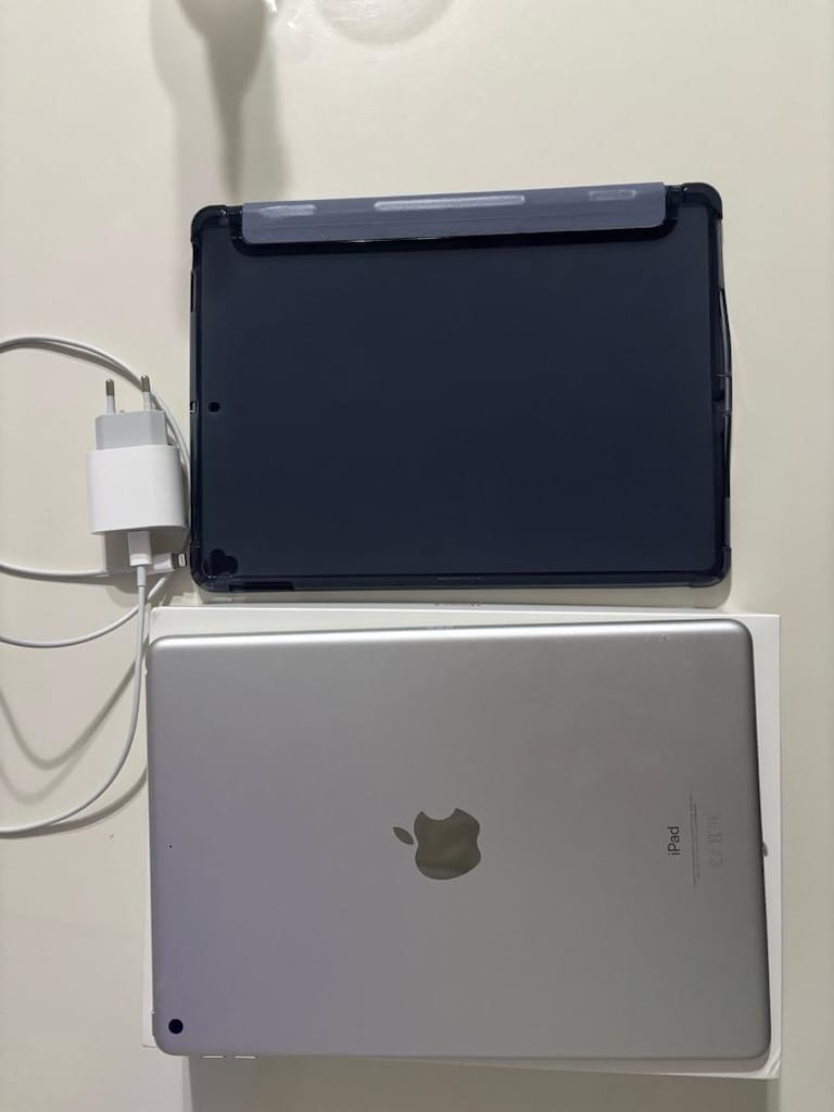 iPad 9 - 4