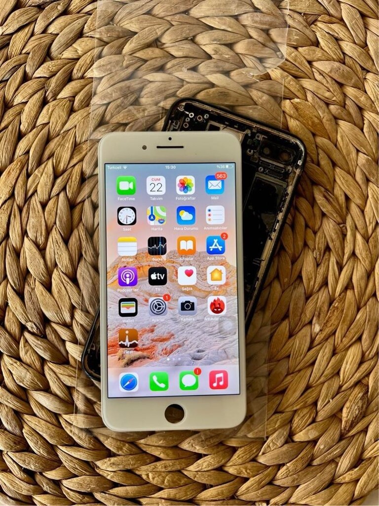 iPhone 8 plus beyaz Ekran - 3