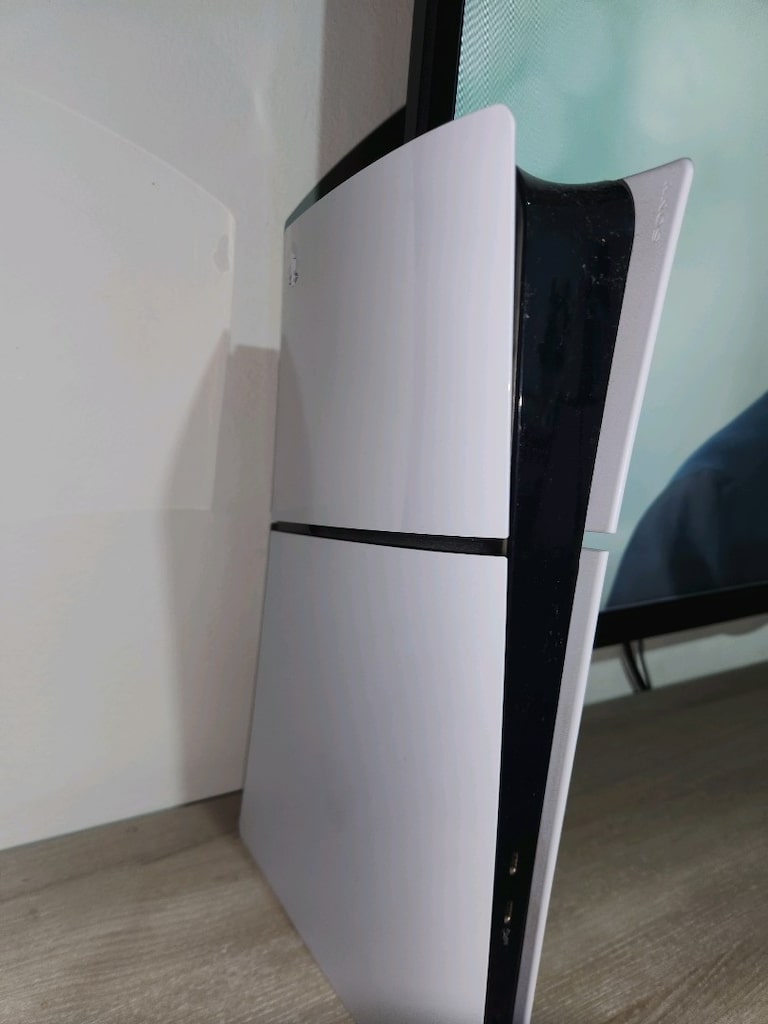 PS5 (1 TB) - Çift Kol, Kablosuz Şarj İstasyonu + Kulaklık - 6