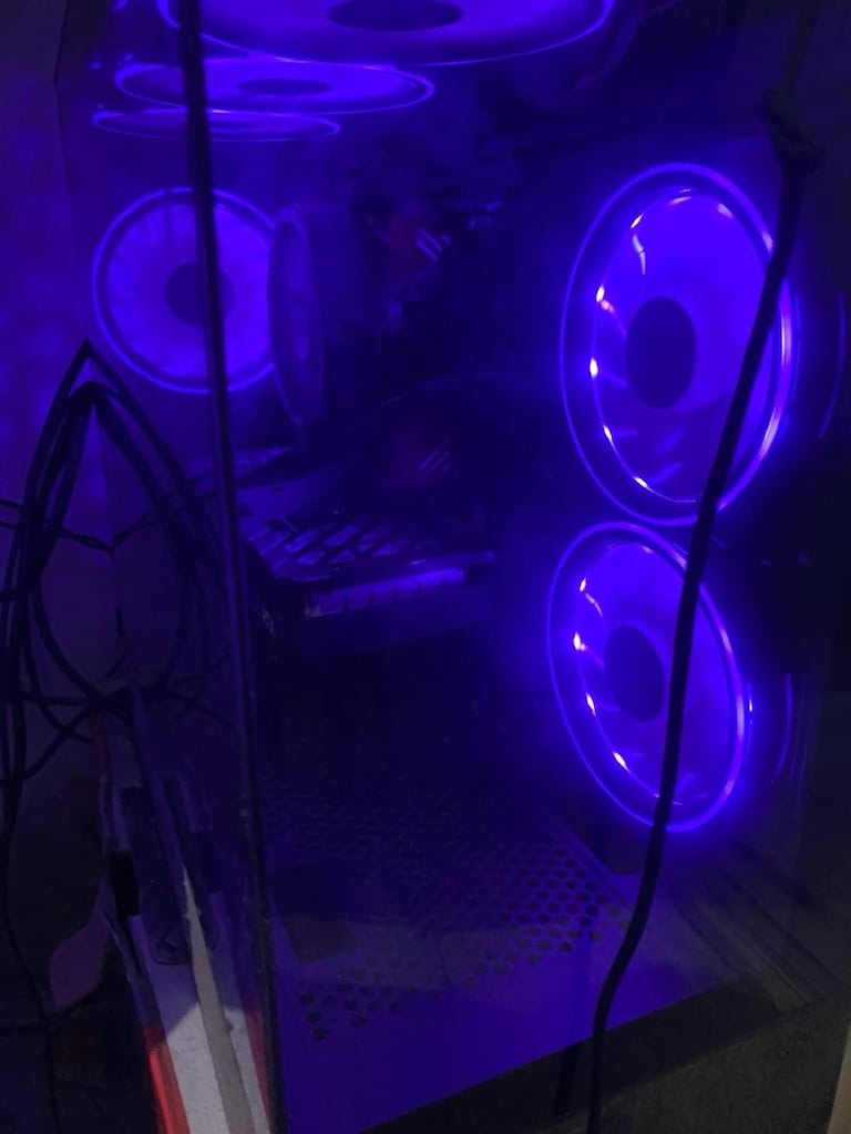 RTX 4060 | Ryzen 5 5600 | 32GB RAM | 200Hz Monitör | MOTOR TAKASI OLUR - 2