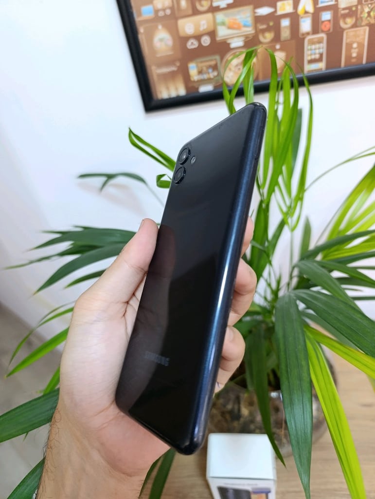 SAMSUNG A04 128GB - 4
