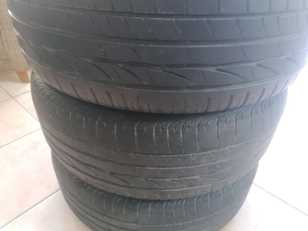 205/55R16 BRİDGESTONE 4 ADET TAKIM YAZ Lastiği uygun adet fiyat 500tl - 3