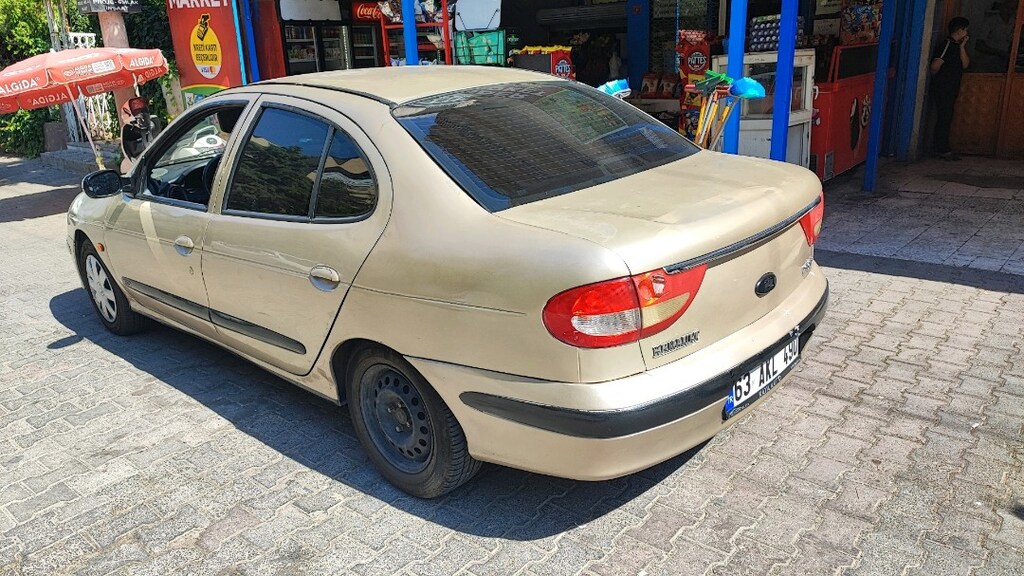 MEGANE1 KLİMALI 2000 MODEL - 4