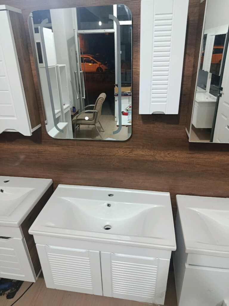 LETLI AYNALI &BALON KAPAK BANYO DOLABI SETİ - 20