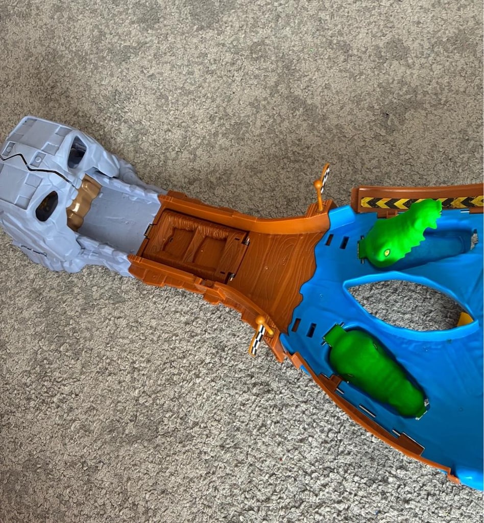 Hot Wheels Monster Trucks Yıkım Pisti - 6