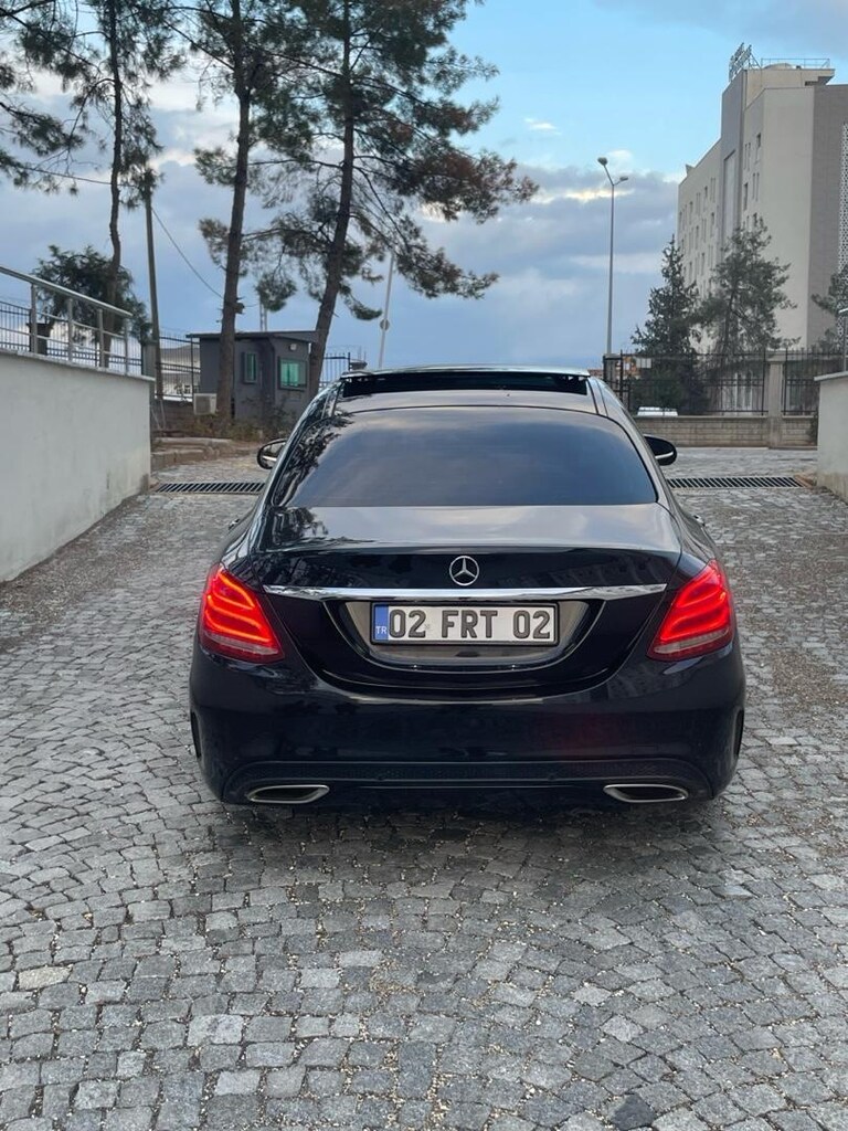 Sahibinden 2 parça boyalı c180 AMG - 4
