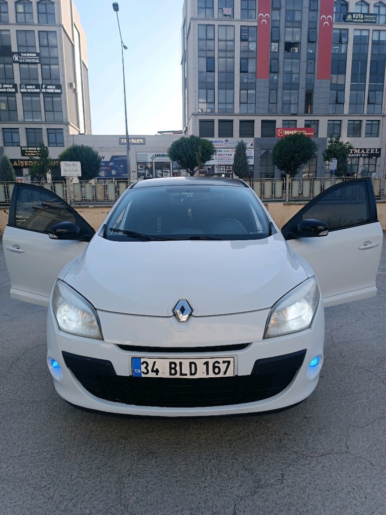 2012 Megane 3 play 1.5dci değişensiz hasarsız - 3