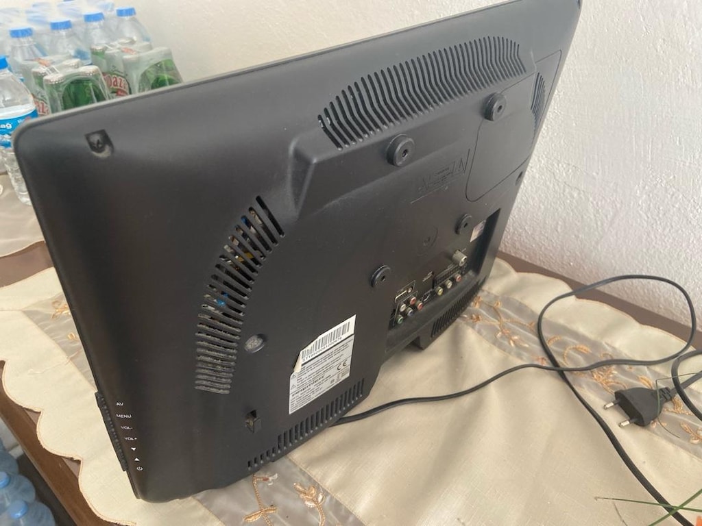 17 İNÇ LCD TELEVİZYON - 3