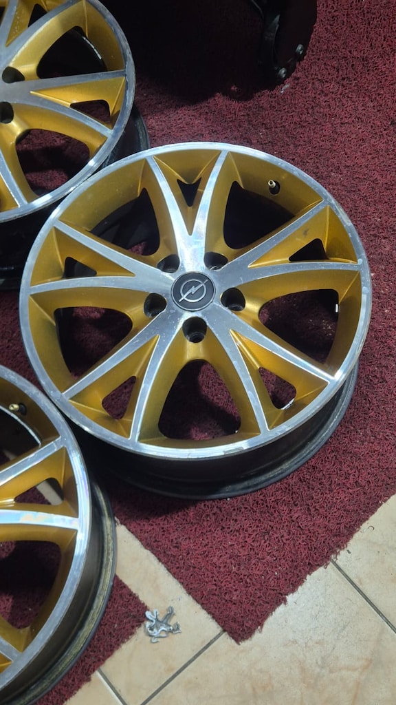 OPEL - CHEVROLET / 5X110 // 17 İNÇ // ÖZEL TASARIM // ÇELİK JANT - 4