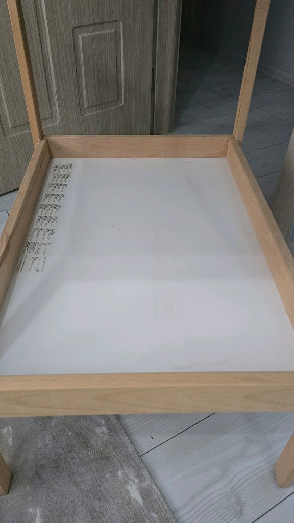 ikea alt değiştirme masası - 4