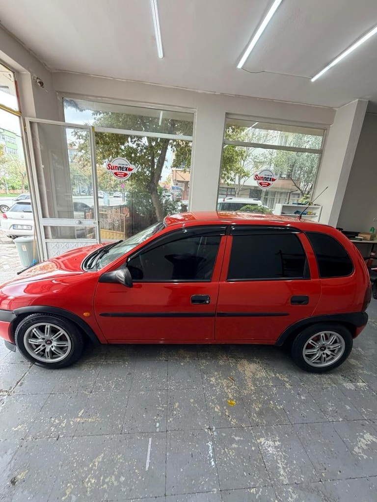 98 Opel corsa - 4
