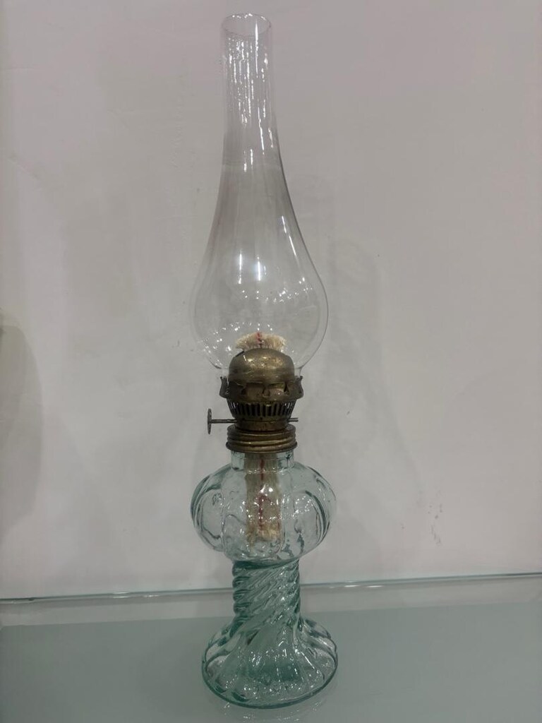 Vintage Burgu Formlu Su Yeşili Cam Gaz Lambası - 40 cm - 3