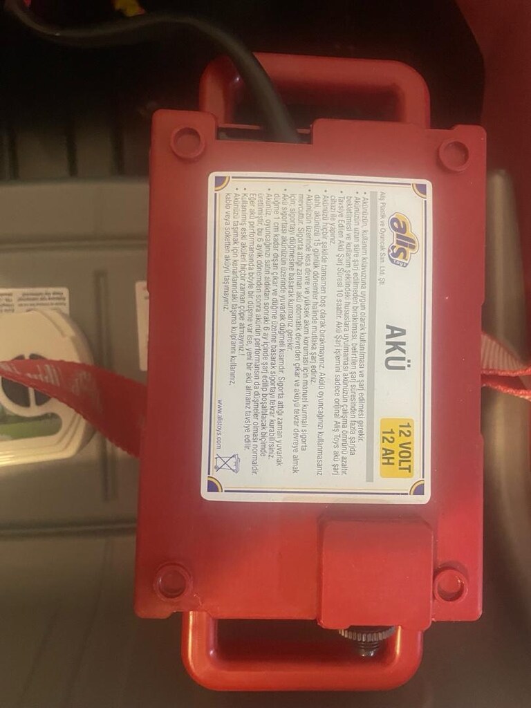 Uzaktan Kumandalı 12 Volt Akülü Araba - 6