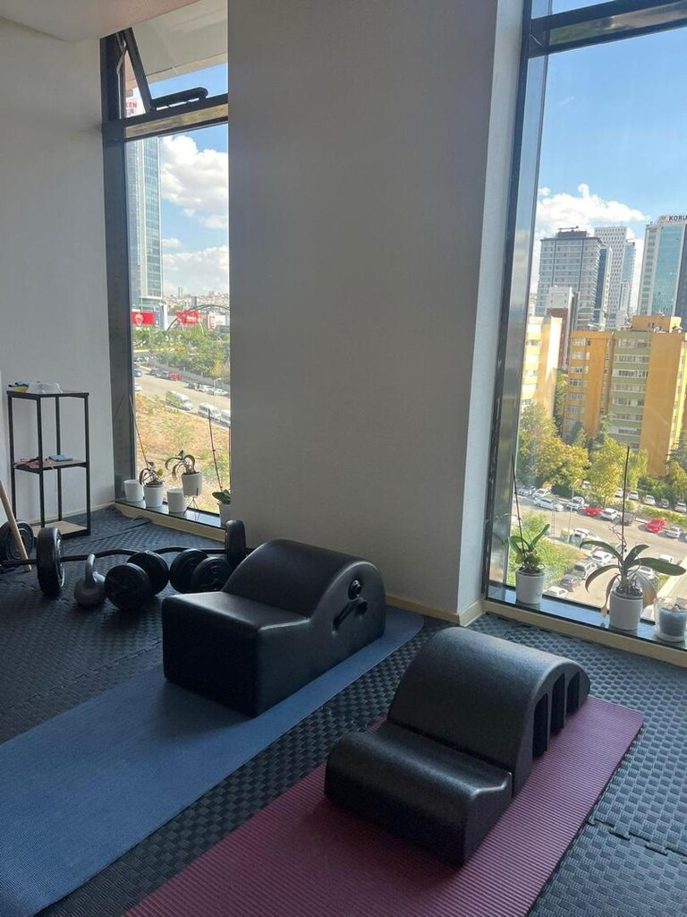 reformer pilates , aletli pilates , cadillac . chair , barel spine co - 5