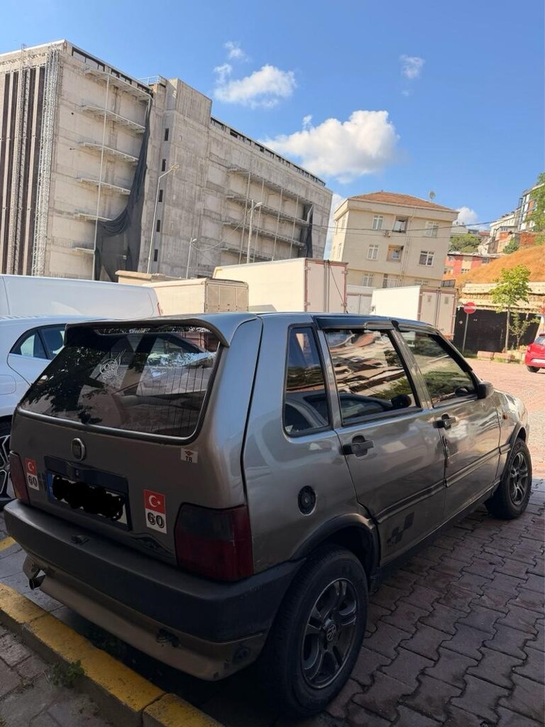 Fiat Uno 70S - 2