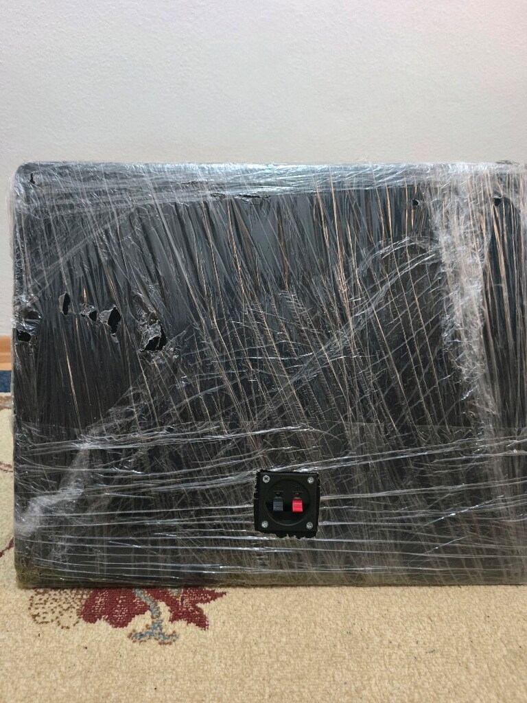 Massive Bass Sıfır Ayarında Poşetleri Hala üzerinde - 2