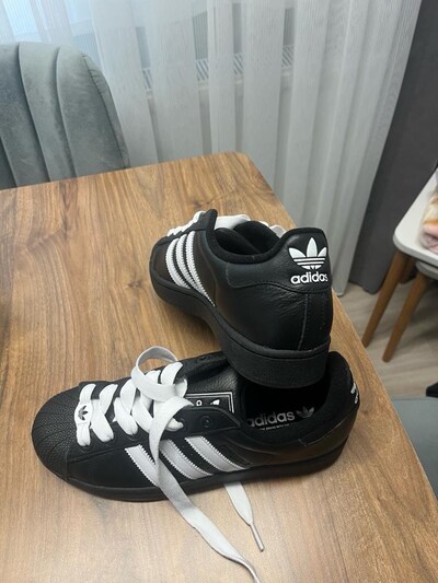 adidas 42