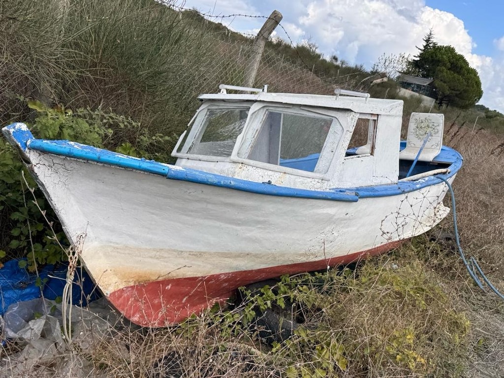 6,5 metre kamaralı tekne ruhsatsız - 2