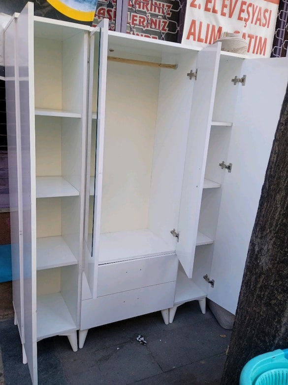 elbise dolabı 4 kapılı adrese teslim - 2