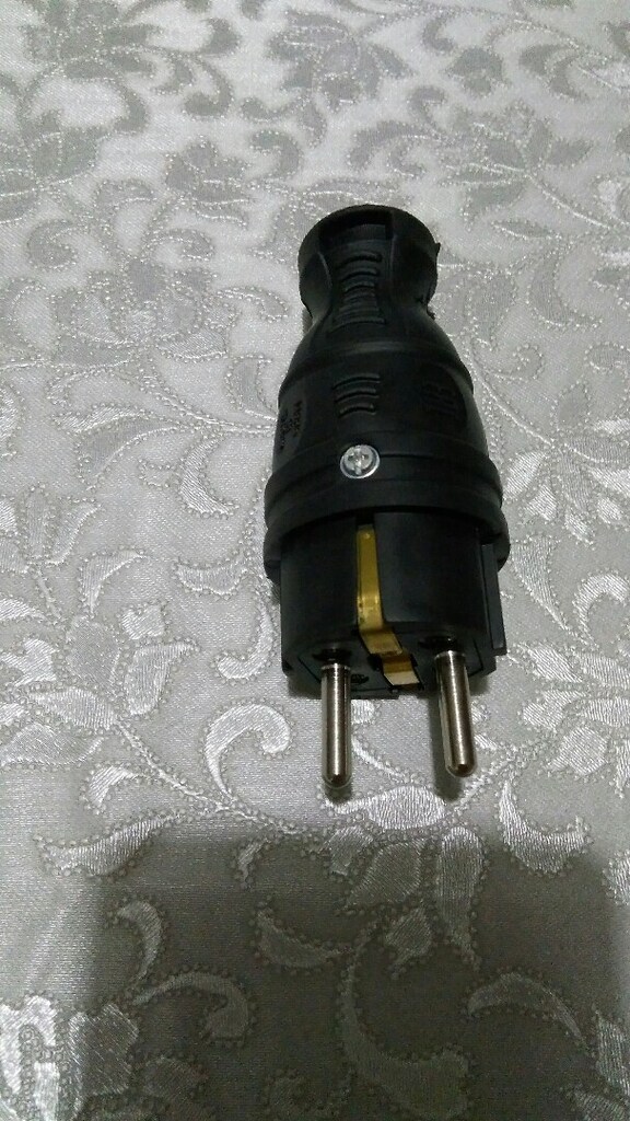 AY-KA Topraklı kauçuk erkek fiş - 3