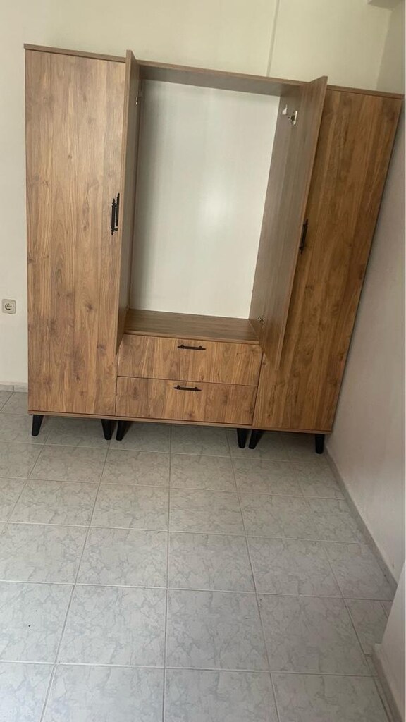4 kapaklı elbise dolabı - 5