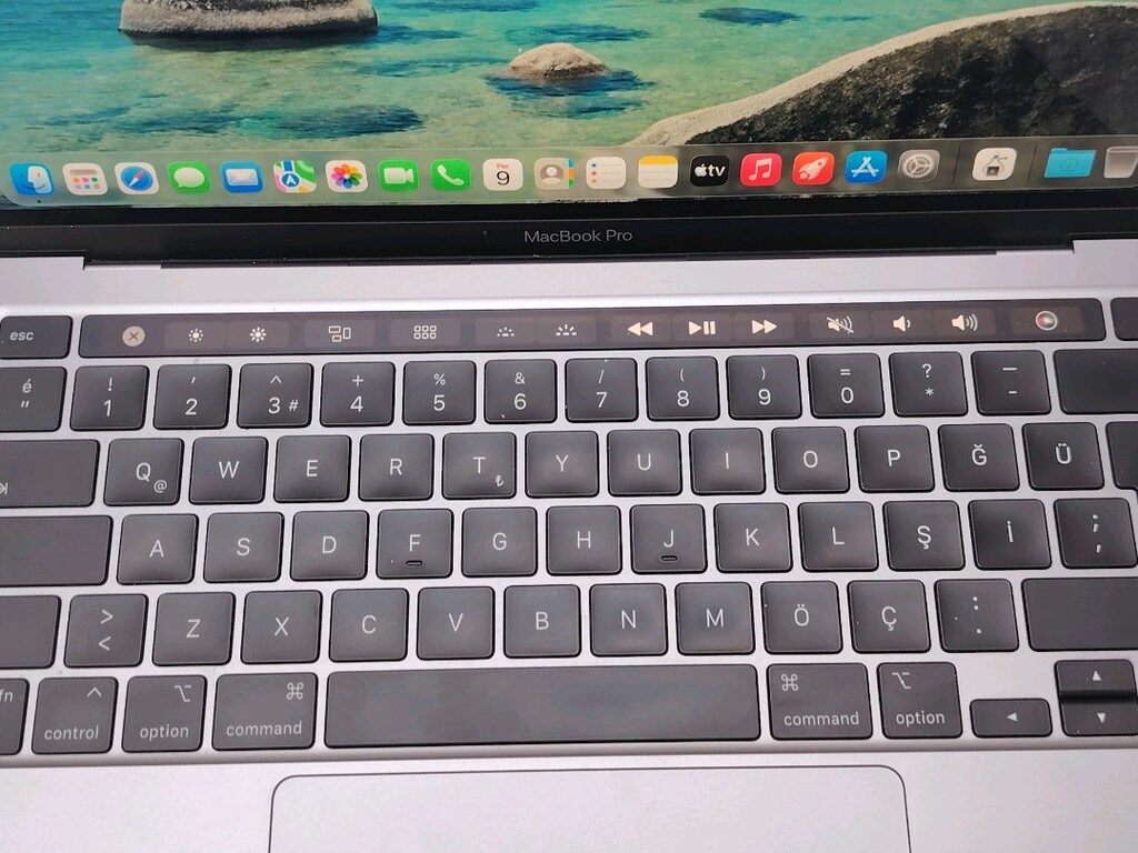 MacBook pro M2 PİL DEVRİ 130 TOUCBAR ÖZELLİĞİ VAR - 9