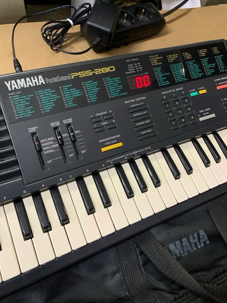Yamaha PSS 280 Porta sound - 2