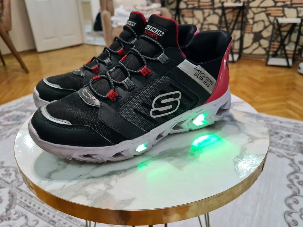 Yeni gibi Işıklı Skechers - 3