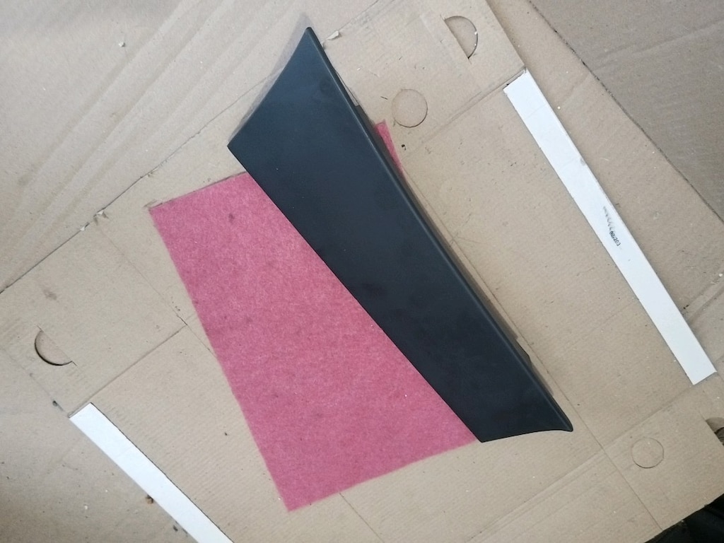 Laguna 2 gösterge alt kapak torpido gösterge alt kepi mais - 2
