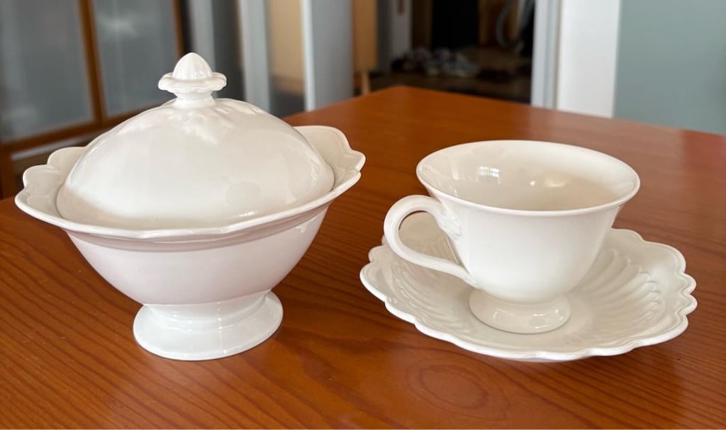 Villeroy& Boch 12 kişilik Çay Fincanı Takımı ve Şekerlik - 3