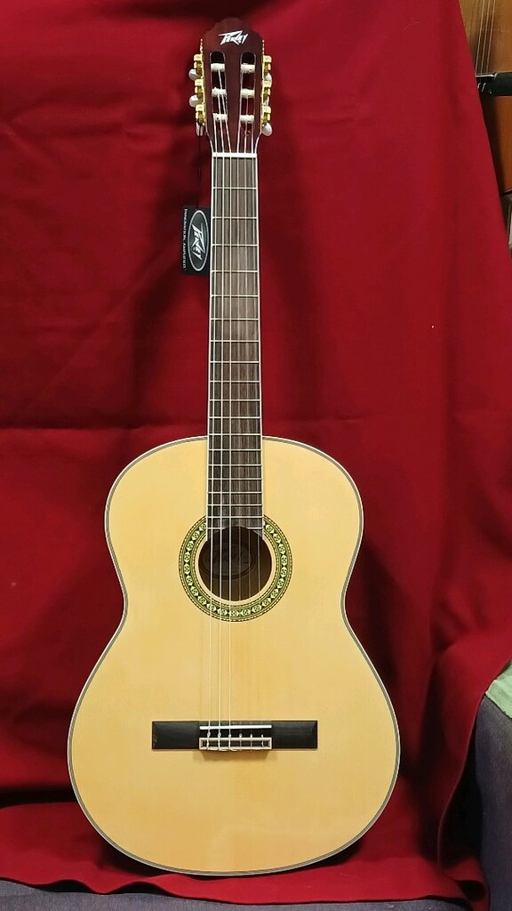 Peavey Marka Sıfır Klasik gitar