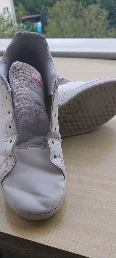 Giyilmiş Orjinal Adidas Yürüyüş ve Spor Ayakkabısı 38,5 Numara - 5